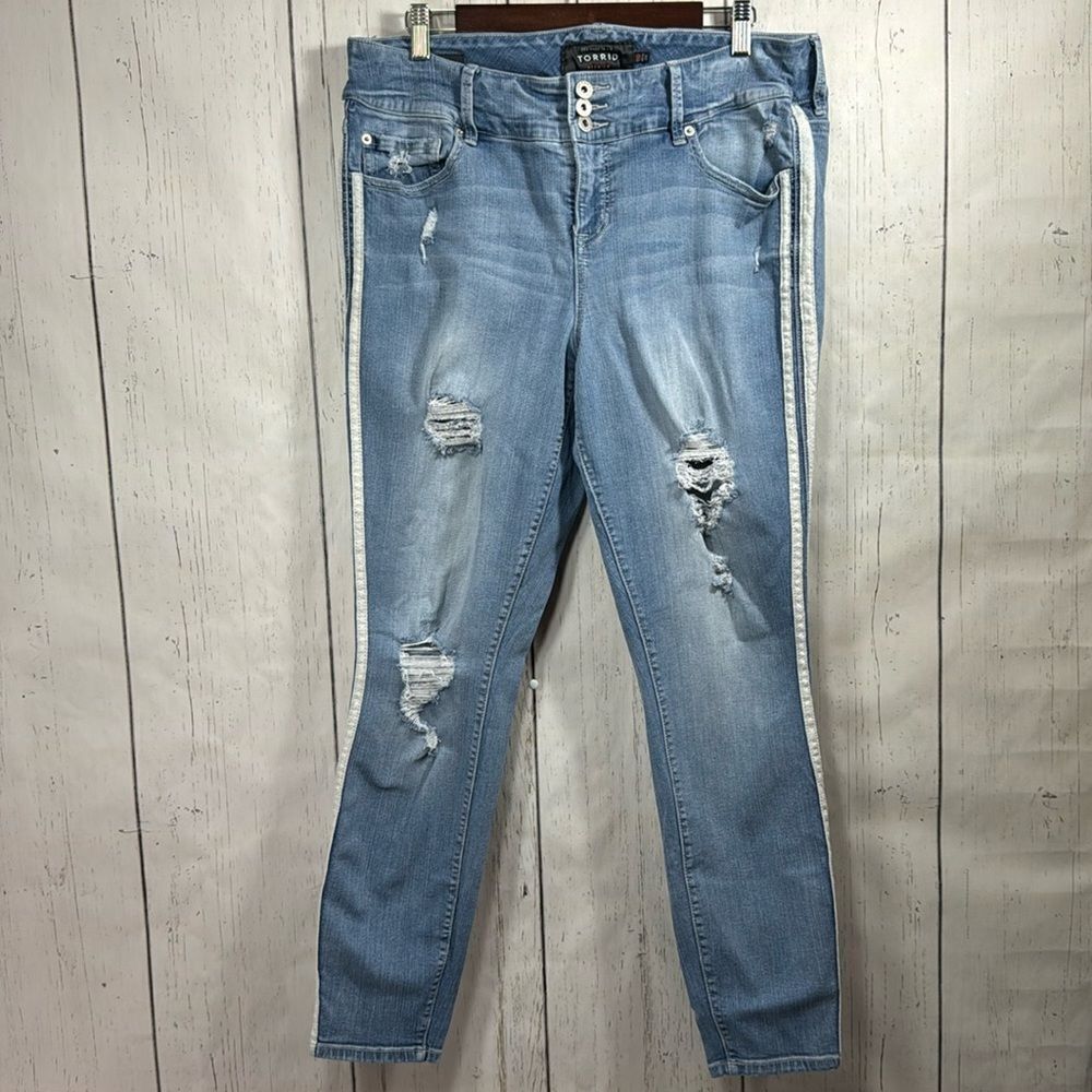 Torrid Light Blue 3 Button Side Stripes Distressed Skinny Jean Jeagging